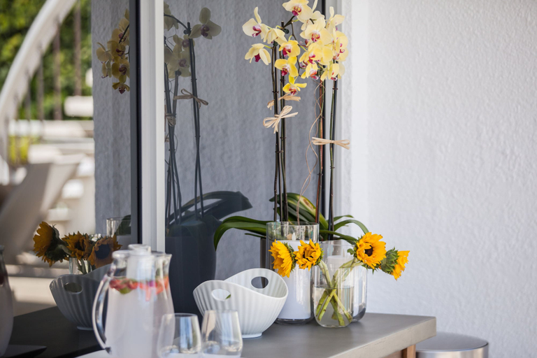 Food & Drinks, The Elmar Boutique Hotel, Broward