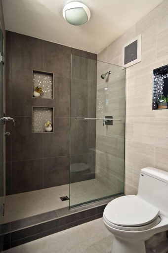 Bathroom, Studio Khallouk sur Nice, Alpes-Maritimes
