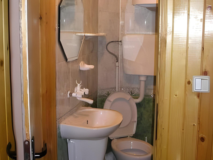 Bathroom, Odesos Apartments, Varna