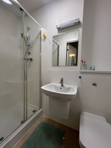 Bathroom 3, Hydrogen, Nottingham