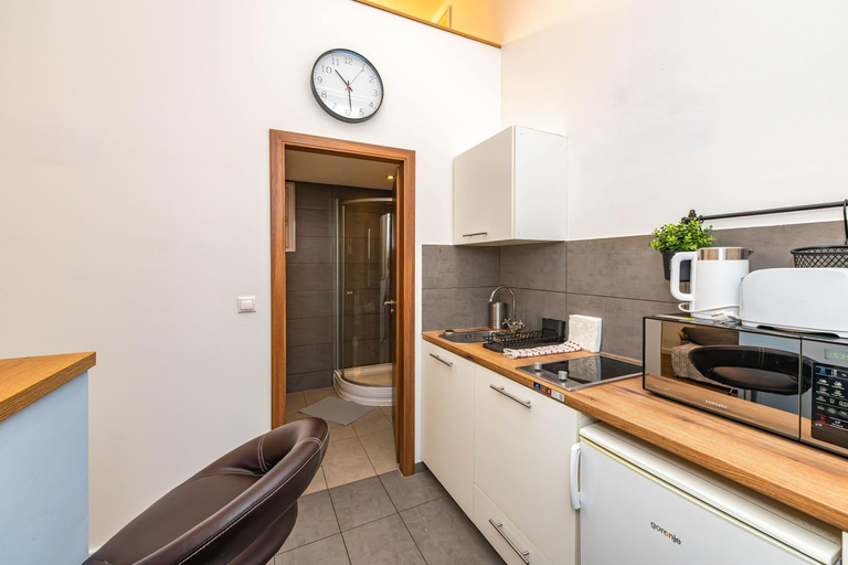 Others 3, Brody House, Budapesti
