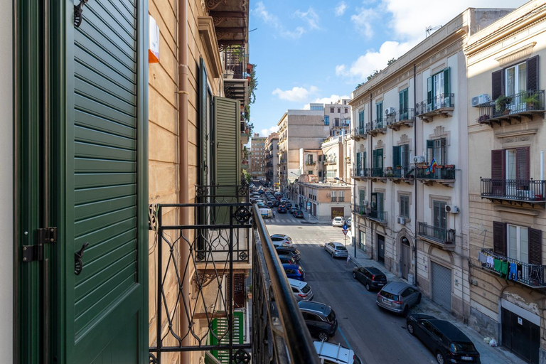 Others 3, MolteVolte Rooms, Palermo