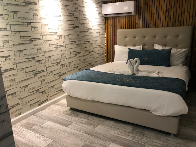 Bedroom 2, Elven Hotel