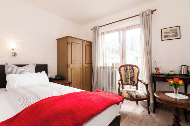 Bedroom 4, Hotel Effland, Miesbach