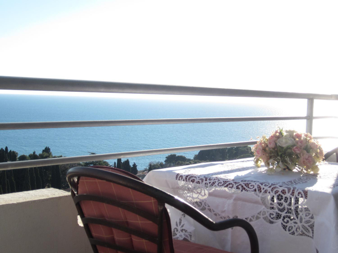 Others 5, Adriatic Apartments