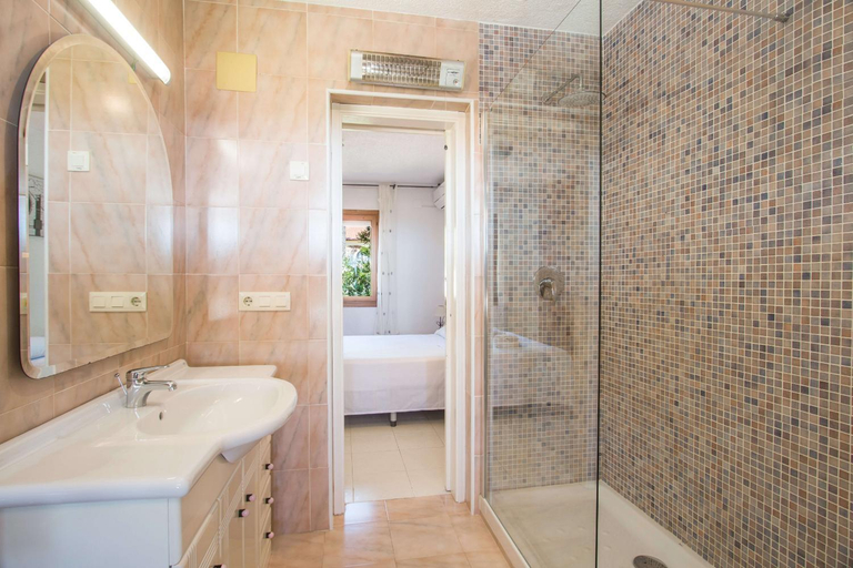 Bathroom 4, Villa Erik - PlusHolidays, Alicante