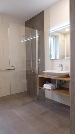 Bathroom 3, Gasthof Hasen, Ravensburg