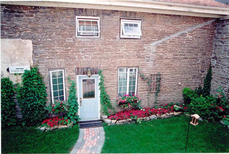 Exterior 12