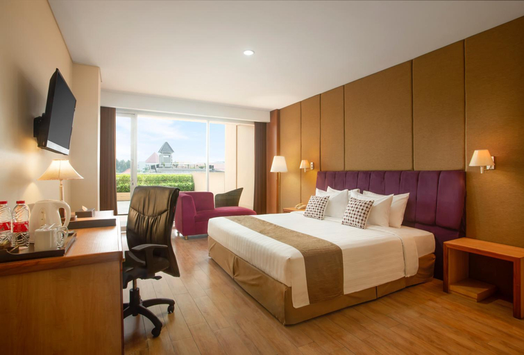 Bedroom 8