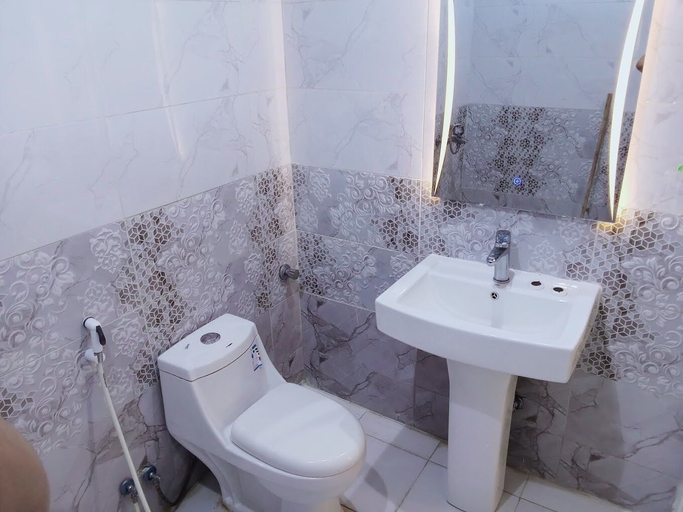 Bathroom, manzil uhud 2, Al Madinah Al Munawwarah