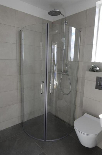 Bathroom 3, Stracta Apartments, Skaftárhreppur