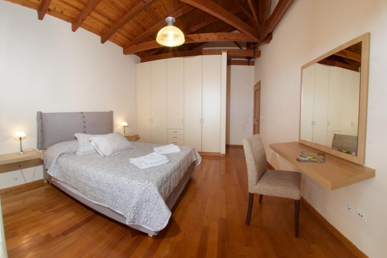 Bedroom 2, Zephyros Hotel, Ionian Islands