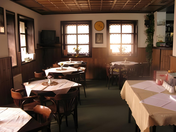 Food & Drinks 2, Diamant, Karlovy Vary
