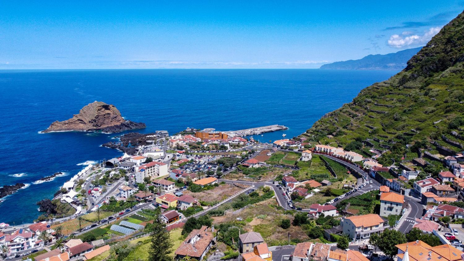 Others 4, Atlantic Breeze by Atlantic Holiday, Porto Moniz