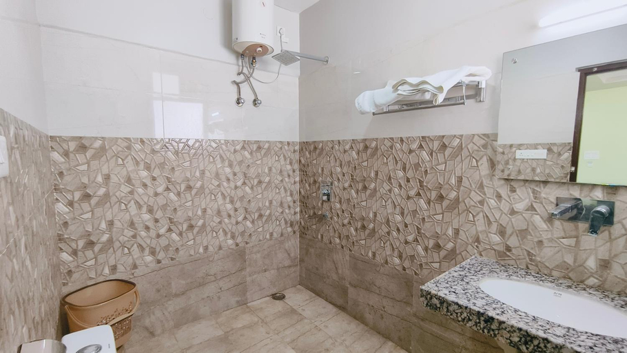 Bathroom 5
