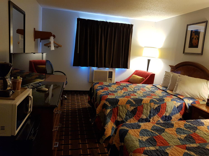 Others 2, Le Mars Inn and Suites, Plymouth