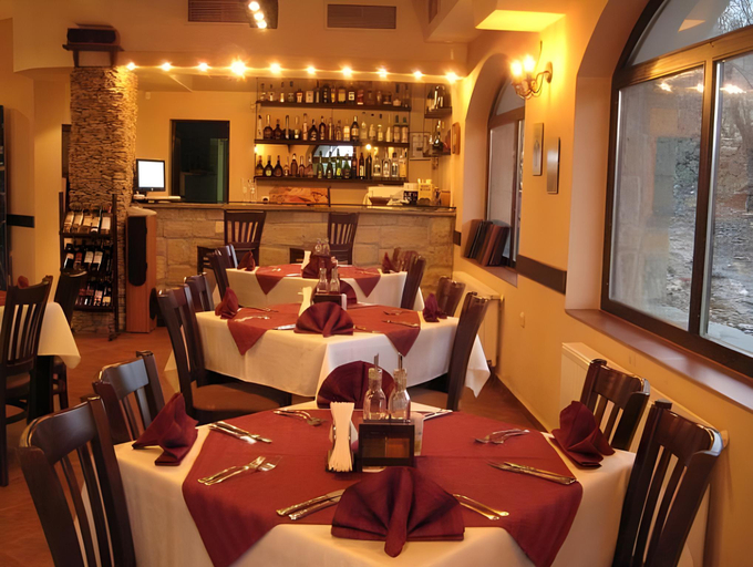 Food & Drinks 4, Villa Arbanashki Han, Veliko Tarnovo