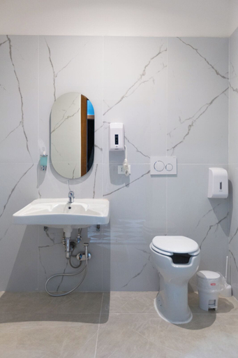 Bathroom 5, MODI HOTEL, Livorno