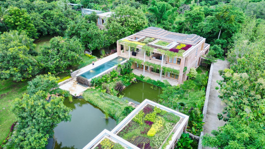 Others 3, The Sinaba Orchard's Pondhouse, Buleleng