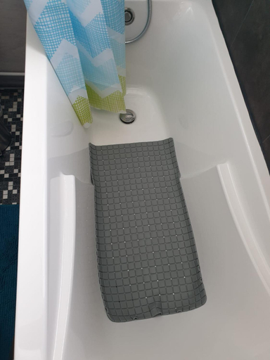 Bathroom 3, LOVE Appartement partage avec le proprietaire, Haut-Rhin
