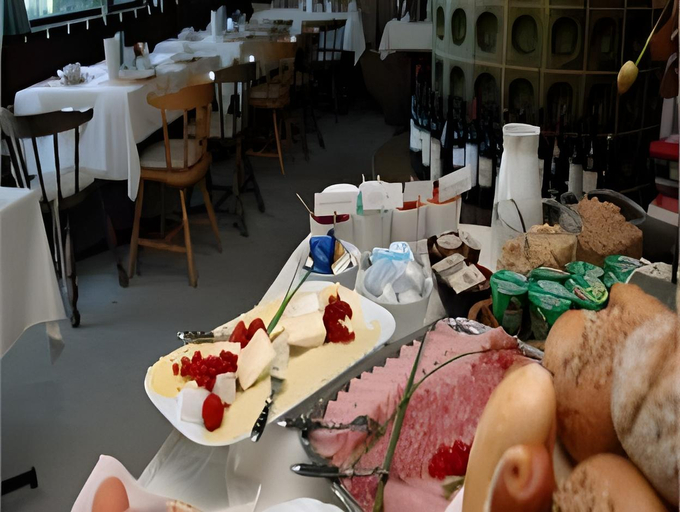 Others 3, Landhotel Binderhausl, Traunstein