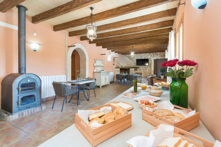 Food & Drinks, Finca - Agroturisme Sa Parellada, Baleares