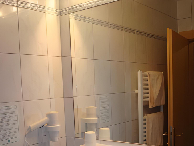 Bathroom 5, Hotel Thaneller Stadl Brau, Reutte