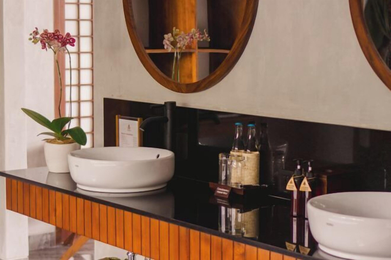 Bathroom 8
