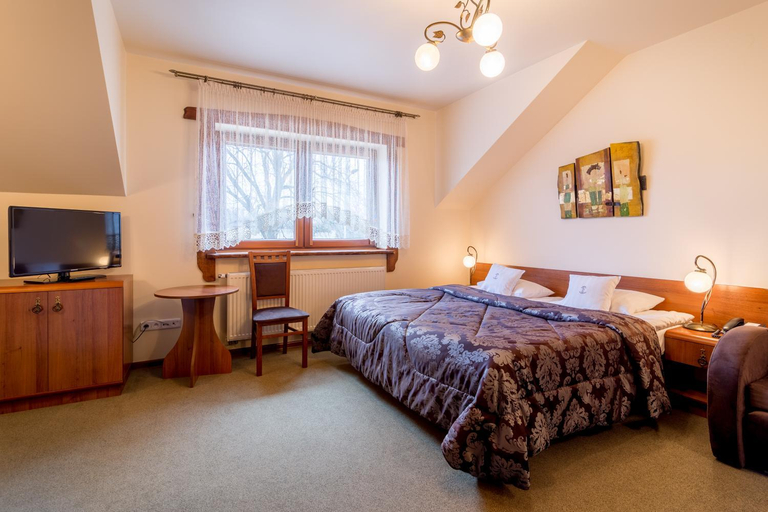 Bedroom 3, Hotel - Karczma Klimtowka, Olkusz