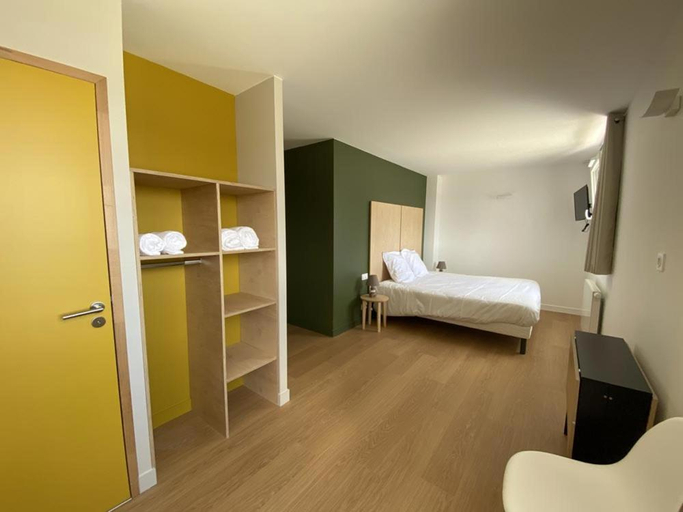Bedroom 3, CHEZ MAMITA, Finistère