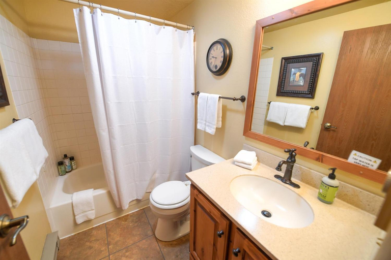 Others 2, Trapper Condo Unit 3, Gallatin