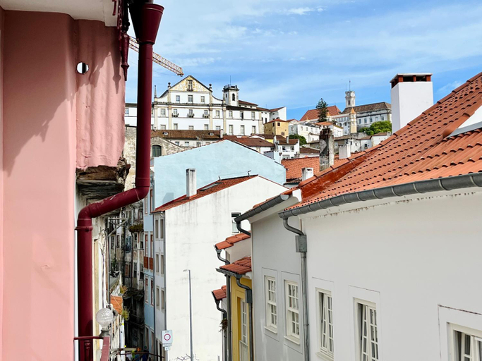 Others 4, Casa Rosa com Ac by Vinum Apartments, Coimbra