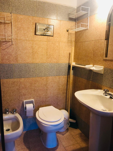 Bathroom 4, Apart-Hotel Gibert's House, Santa María
