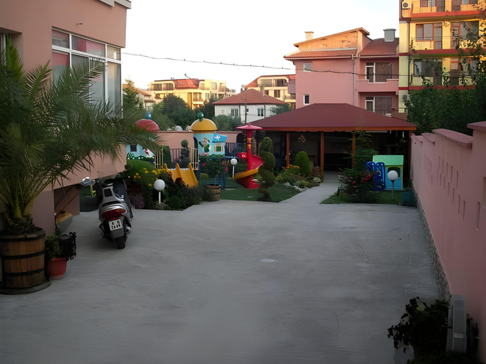 Others 4, Family Hotel Kedara, Burgas