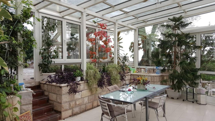 Food & Drinks 5, Sun Rose Apartments Sveti Stefan