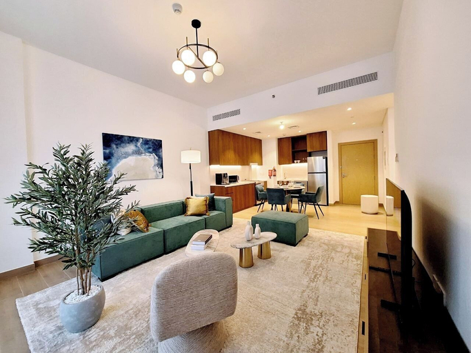 Others 5, Stylish 1BR Apartment in La Sirene, Dubai