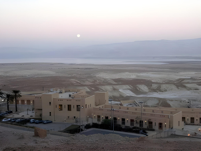 Others 5, HI Massada Hostel