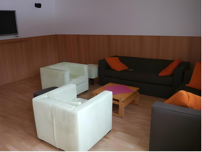 Public Area, Bed & Breakfast Hostel Nives, Bolzano