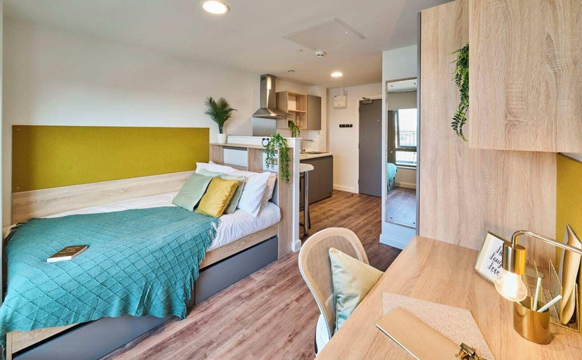 Bedroom 2, For Students Only Deakins Pl in Nottingham, Nottingham