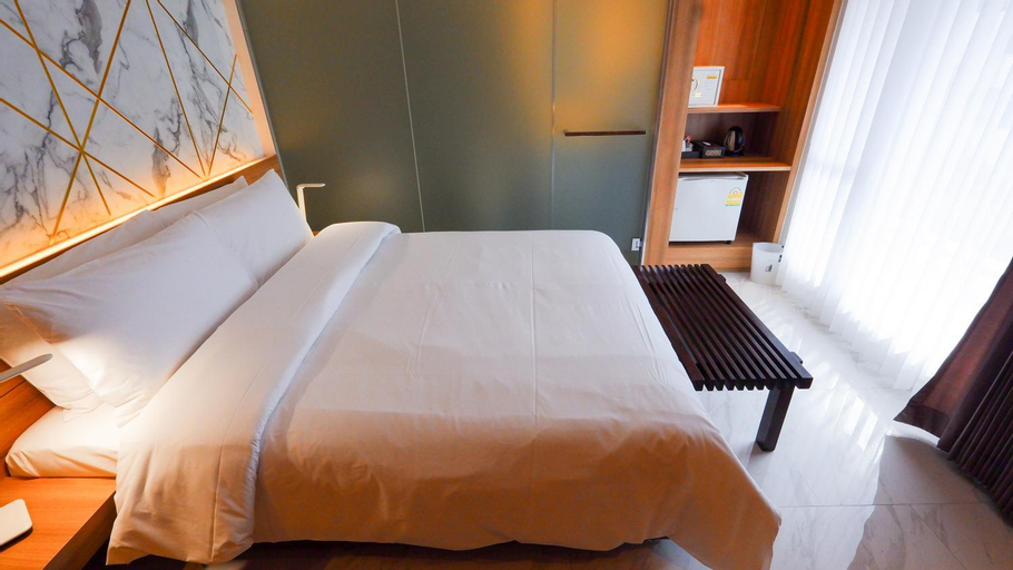 Bedroom 24