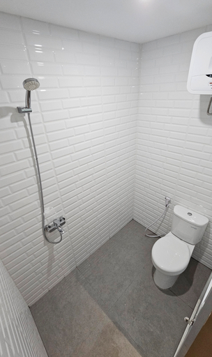 Bathroom 3