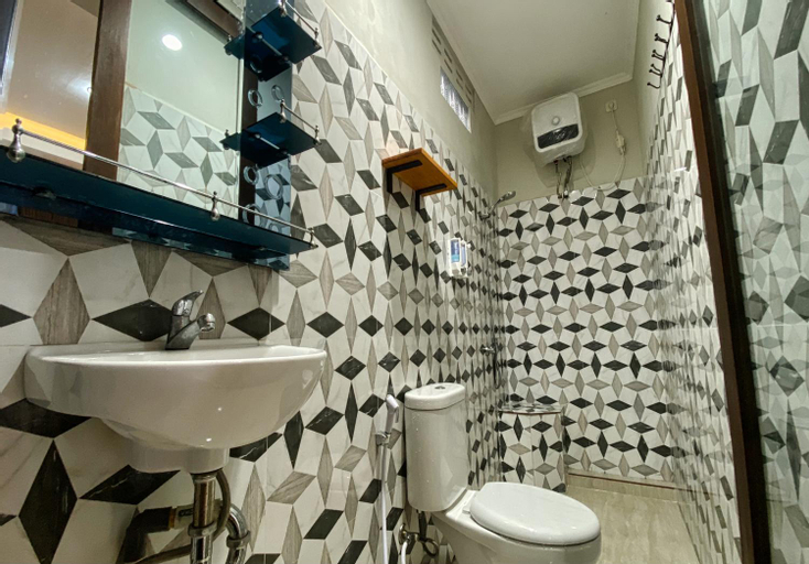 Bathroom 1