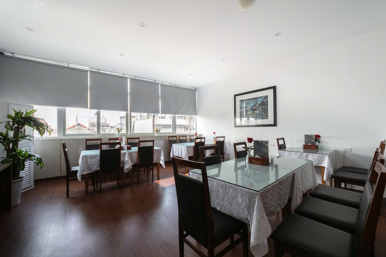 Food & Drinks 5, A25 Hotel - 30 An Duong, Tây Hồ