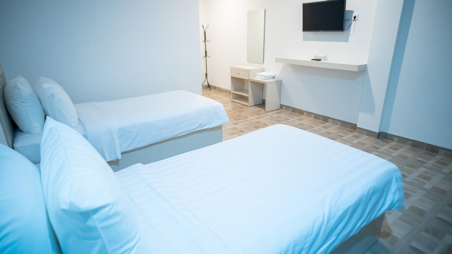 Bedroom 25