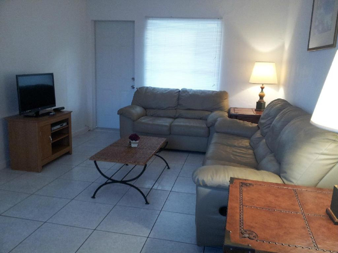 Others 4, Shores Terrace, Broward