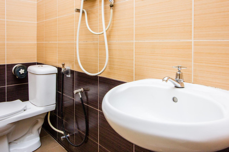 Bathroom 9