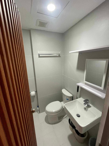 Bathroom 3, Twin Hearts Residences Unit 215, Roxas City