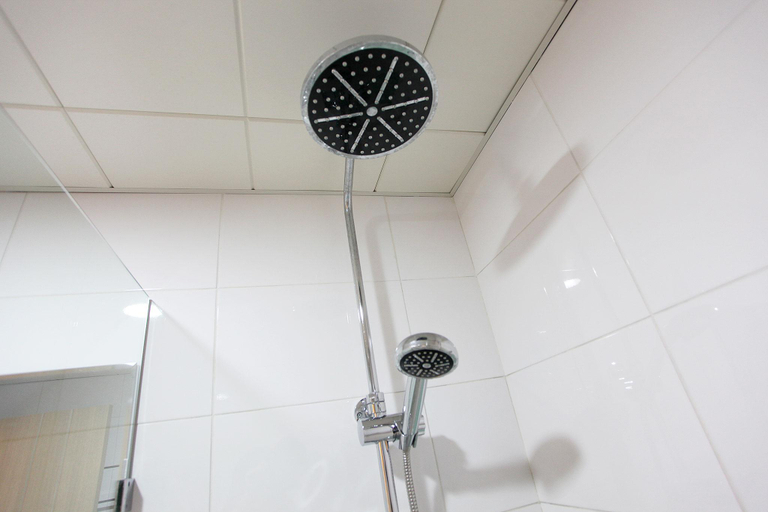 Bathroom 7