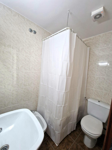 Others 5, Hostal Rugaca, Huesca