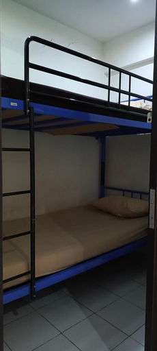 Bedroom 18